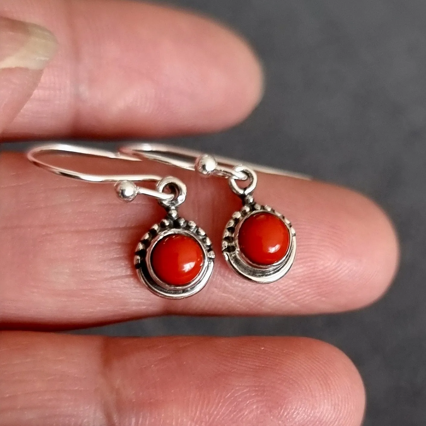 Boho Round 5mm/6mm Coral 925 Silver Earrings, E91COR