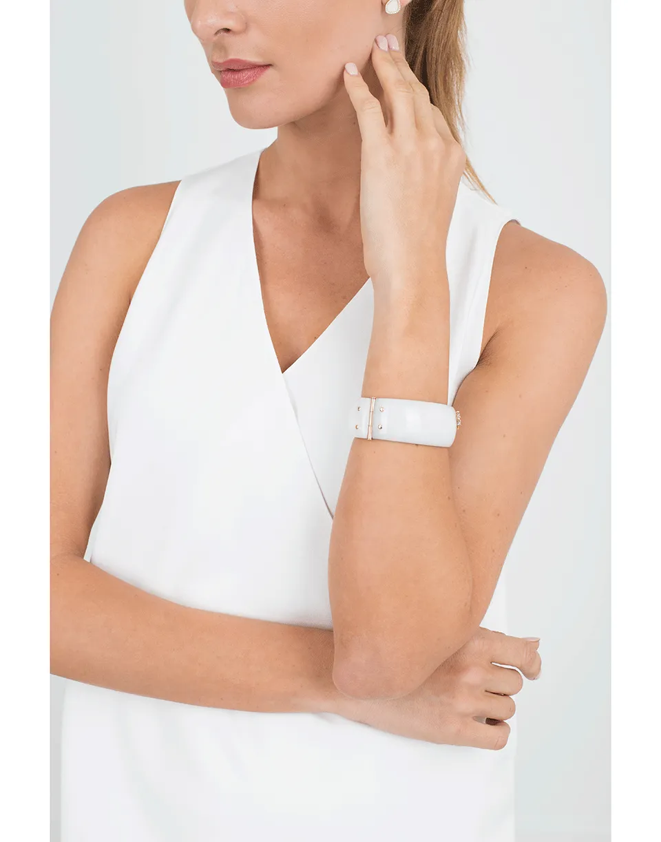Gea Milky Quartz Cuff