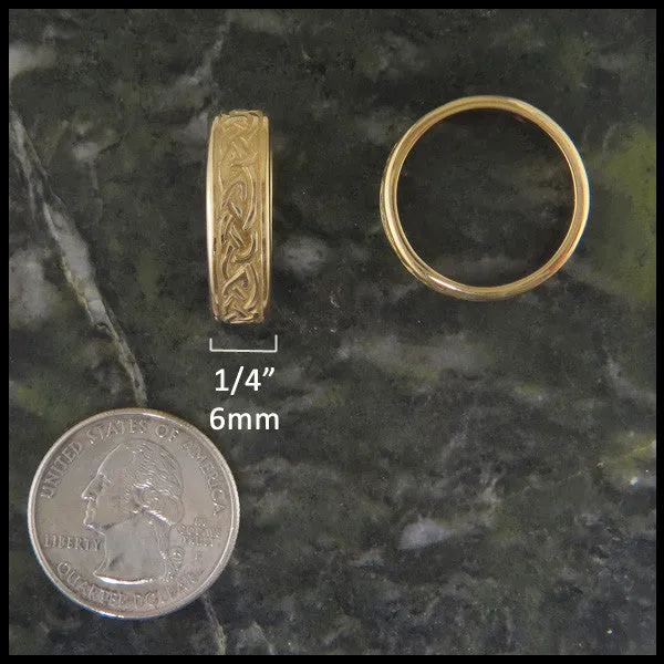 Lochalsh Knot Ring in Gold