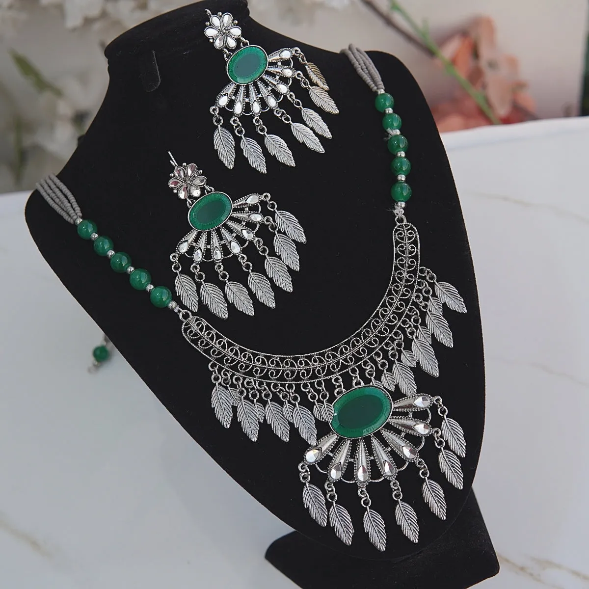 Madrasi Half Necklace Haar Set