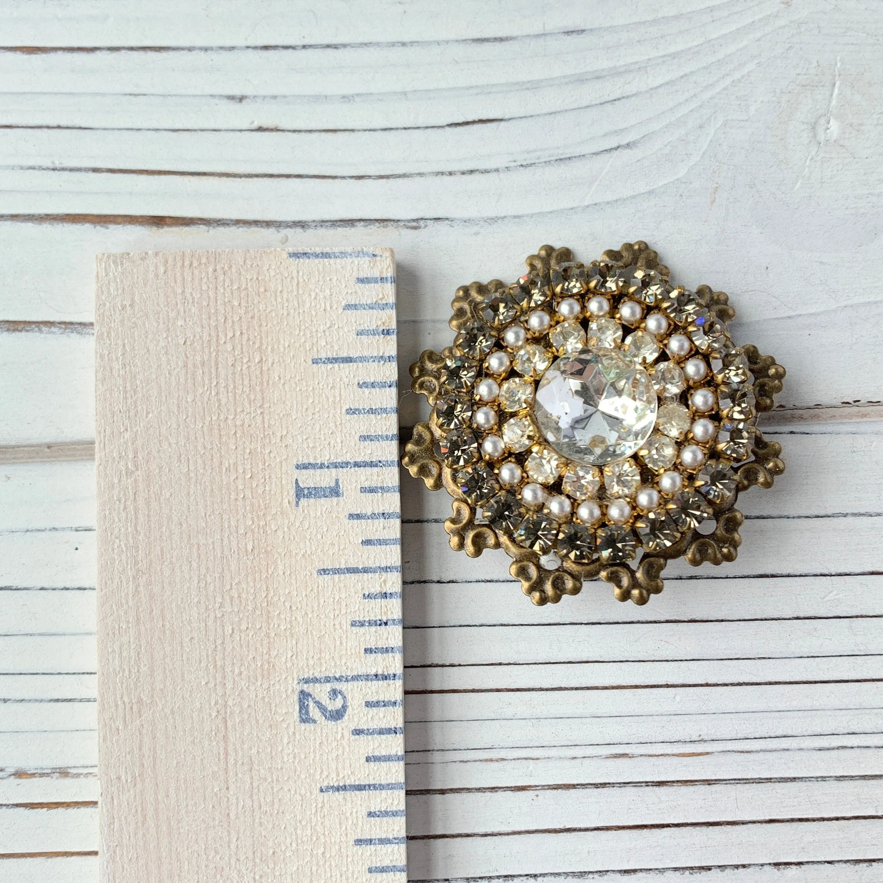 Princess Anne Brooch in Smoky