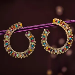 Sukkhi Magnificent Gold Plated Stud Earring For Women